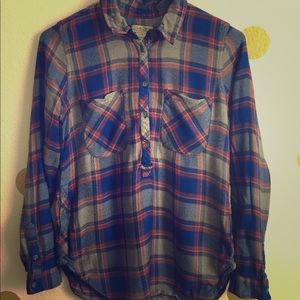 Flannel long sleeve shirt